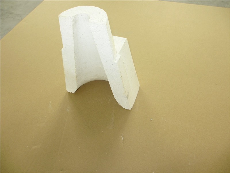 剛玉莫來石制品